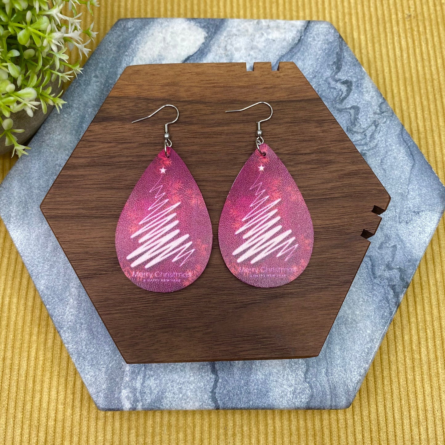 Faux Leather Earrings - Christmas - Merry Christmas Tree Berry