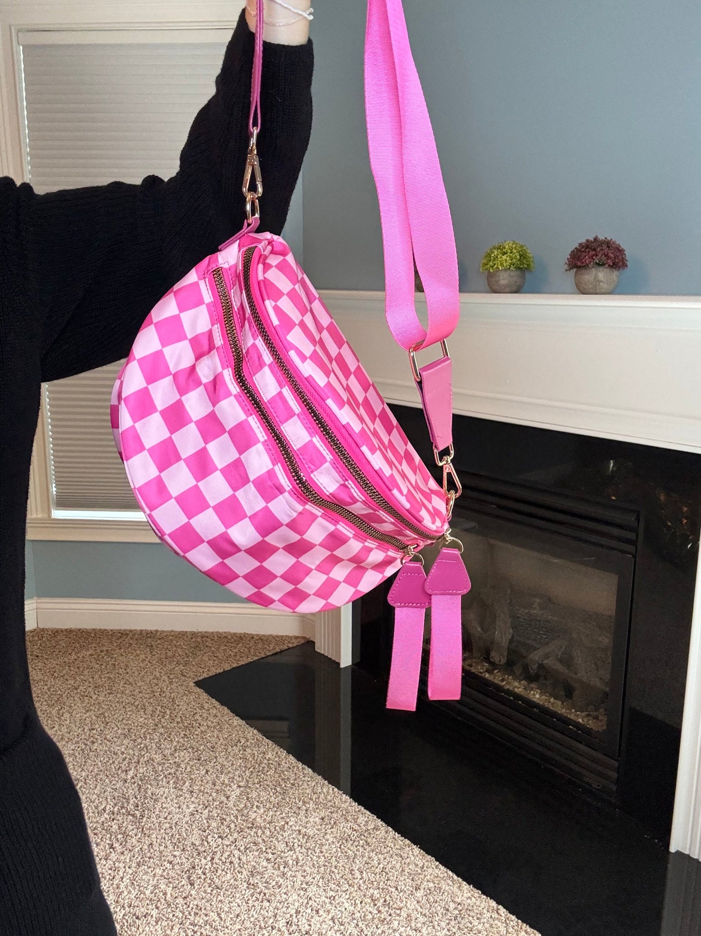 The Roni Nylon Crossbody - Checkered Hot Pink