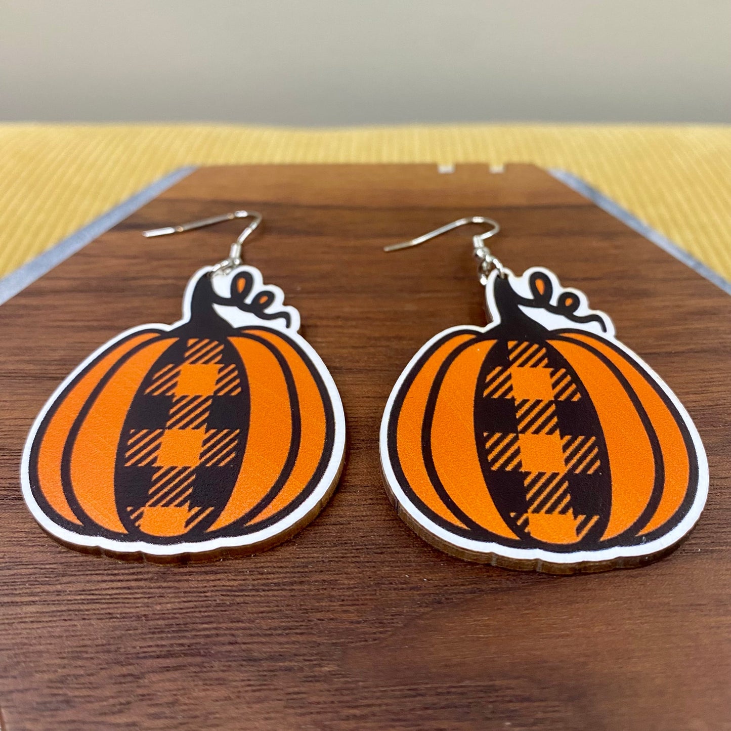 Wooden Dangle Earrings - Fall - Plaid Pumpkin