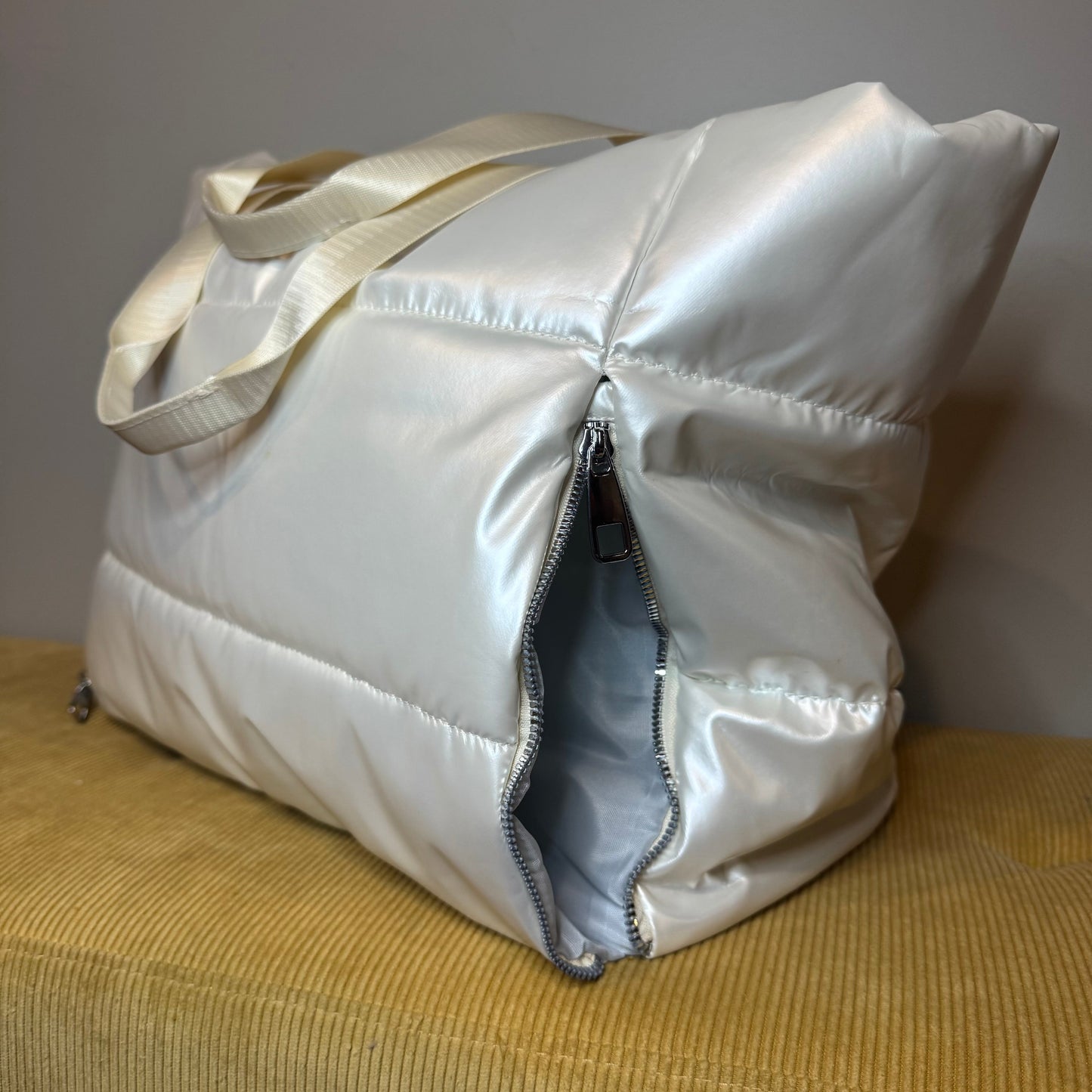 Abby - Puffer Tote - PREORDER ENDS 10/24